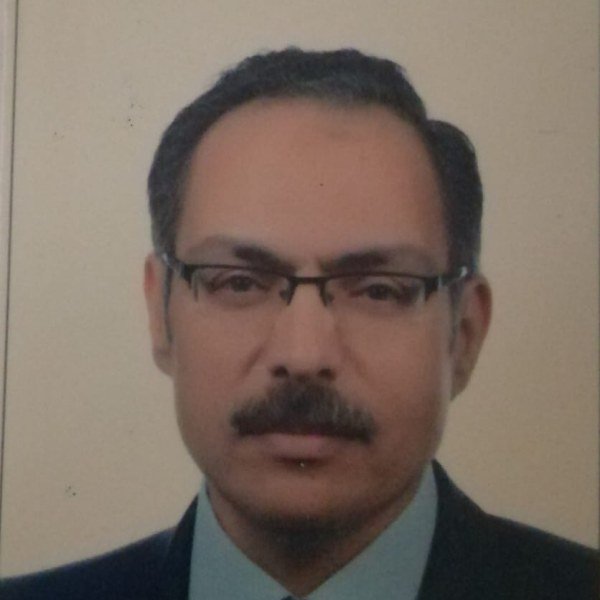د. حاتم حسين
